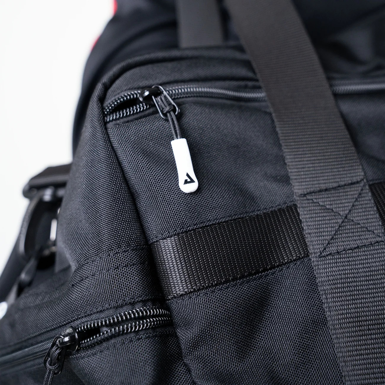600977_JOOLA_Duffle_Bag_03